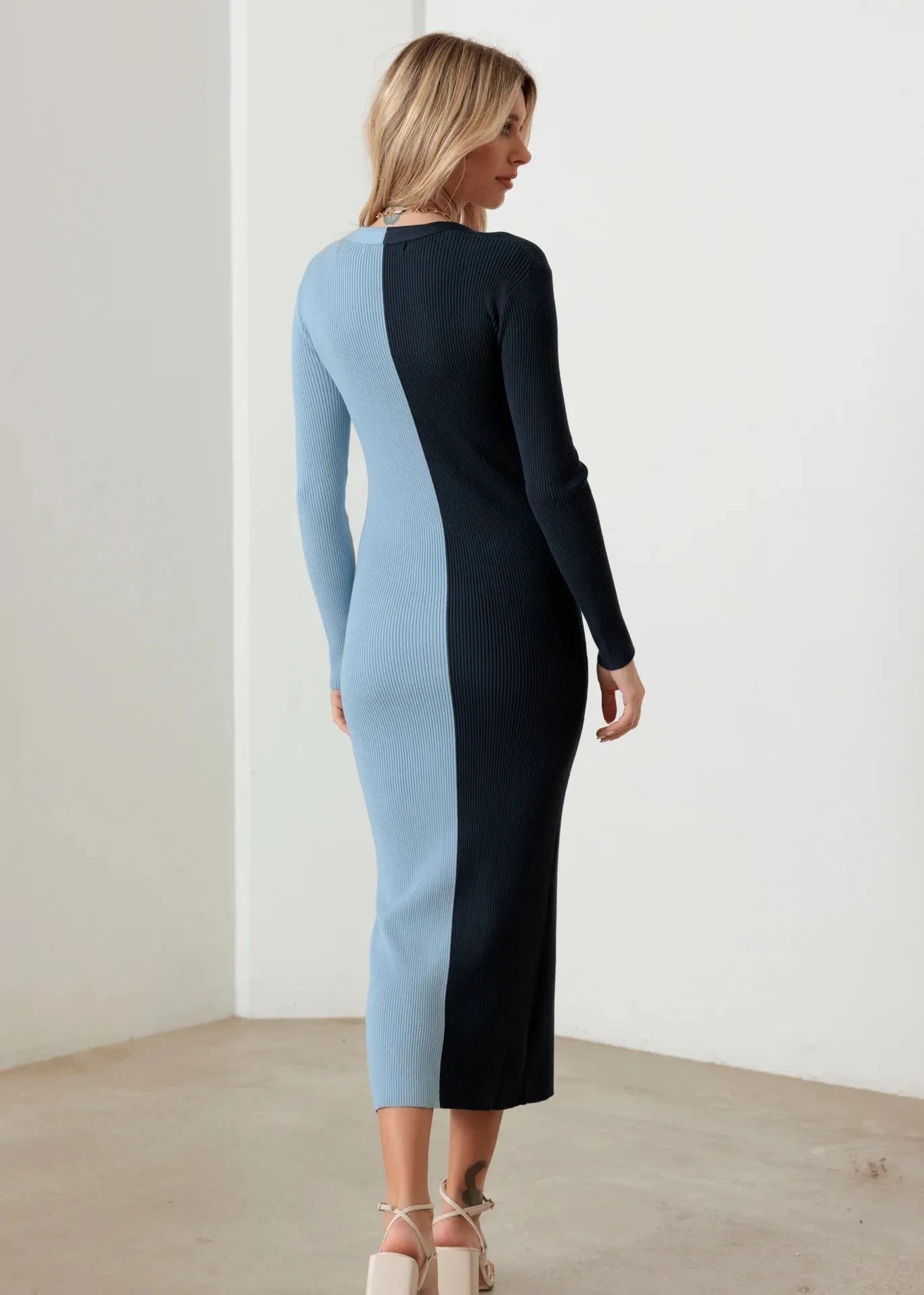 Ribbed Two Tone Button Down V-Neck Knit Maxi Dress