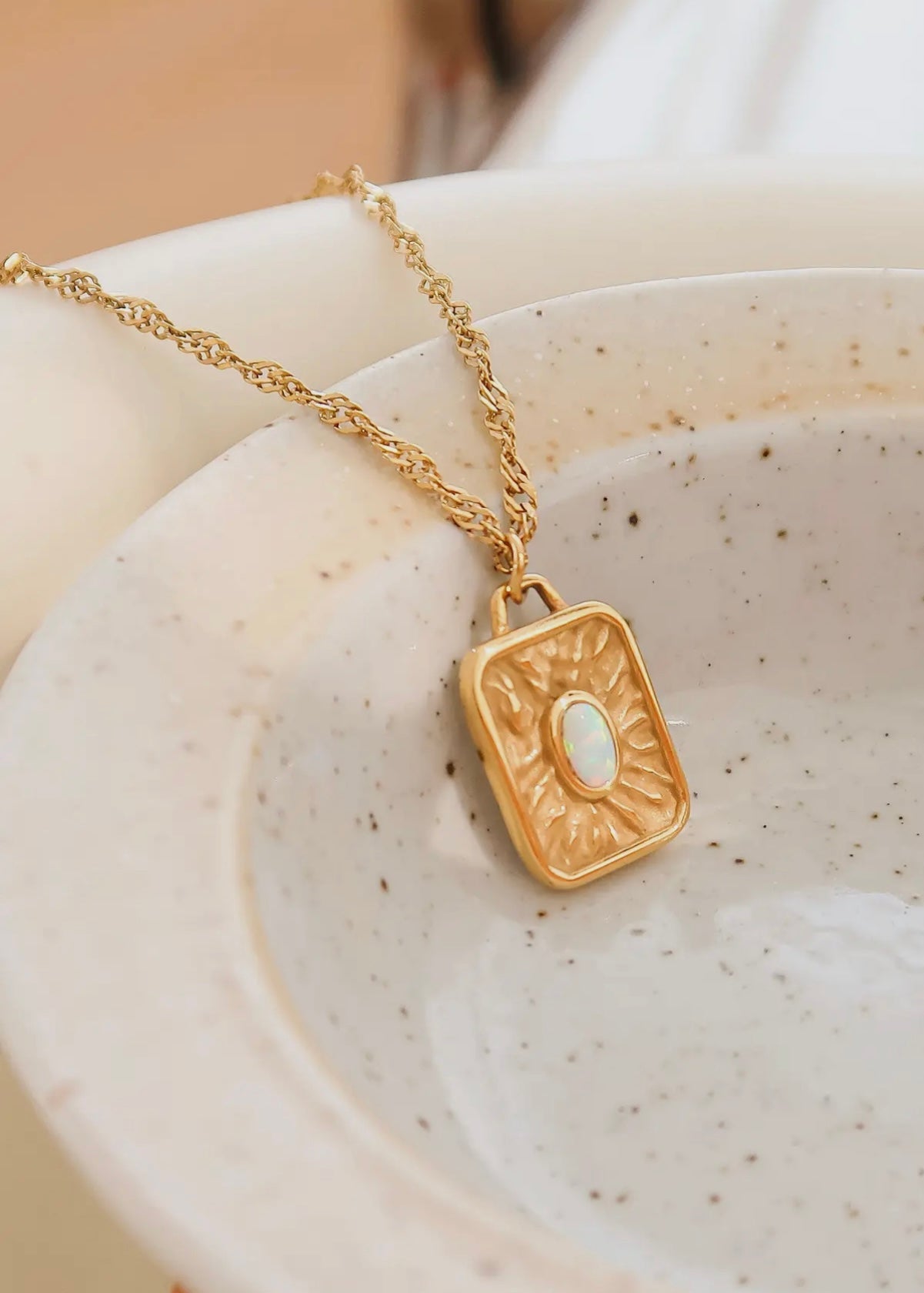 Elaine 18K Non-Tarnish Rectangle Stone Sun Necklace